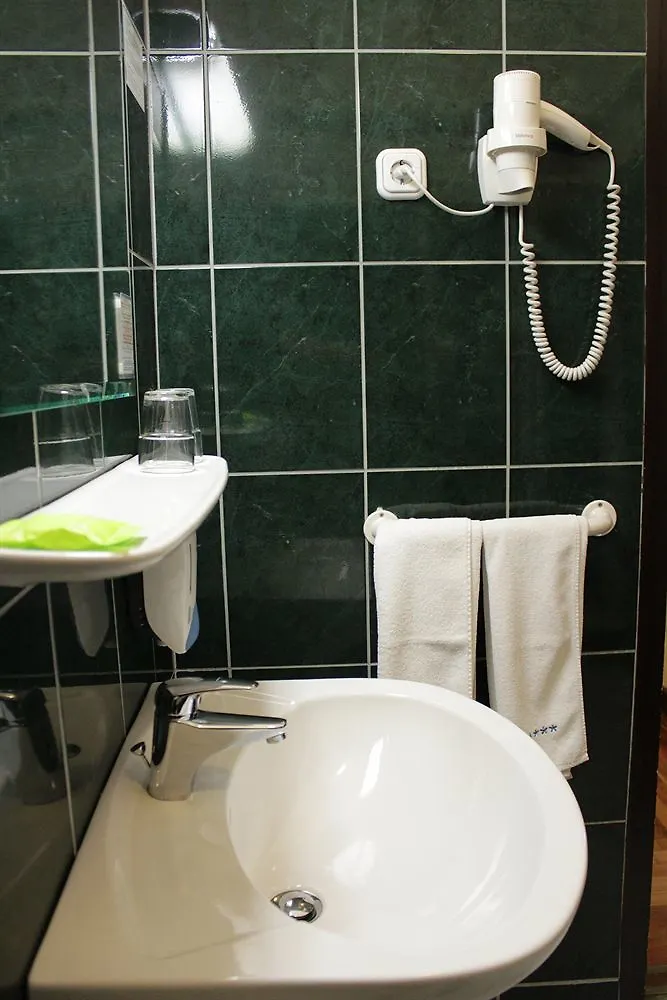 Hotel Metro Budapest 3*,