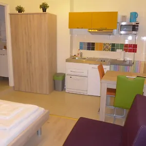 Ξενοδοχείο με διαμερίσματα Amber Gardenview Studios, Βουδαπέστη