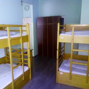  Hostal Treestyle